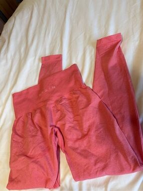 NVGTN Coral Contour High-Waist Pink Leggings